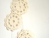 Wedding Garland - Custom Color Garland - Wedding Decoration - Cream Paper Flower Garland