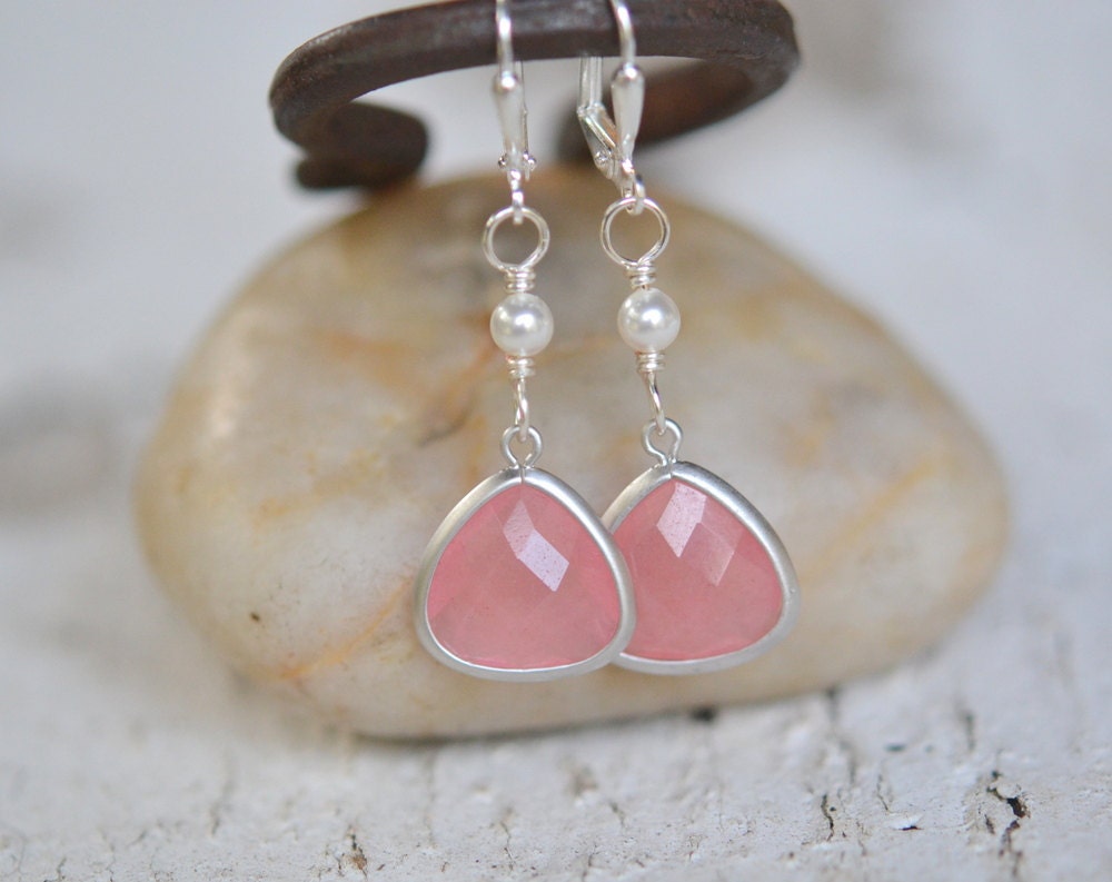 Coral Pink Teardrop and White Swarovski Pearl Dangle Earrings in Silver. Jewelry Gift for Her.  Bridesmaid Earrings.