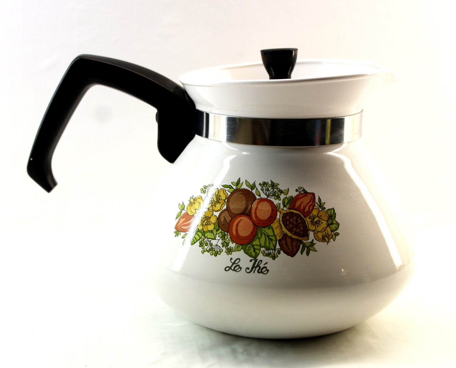 Corning Ware 6 Cup Teapot with Fruit and Floral Pattern - The Tea