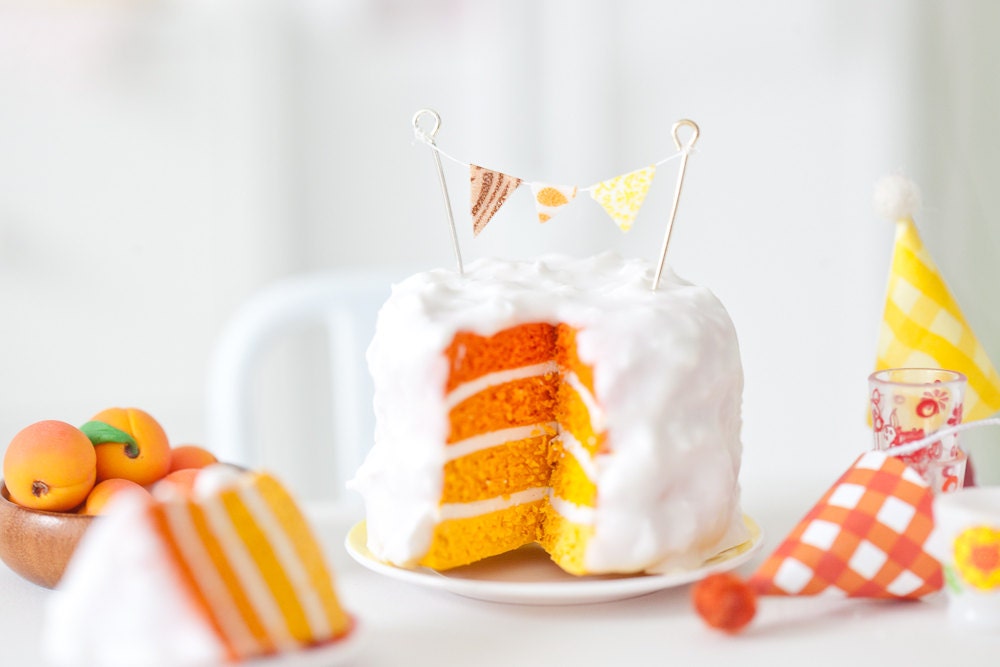 Miniature Playscale Orange Ombre Cake with Bunting