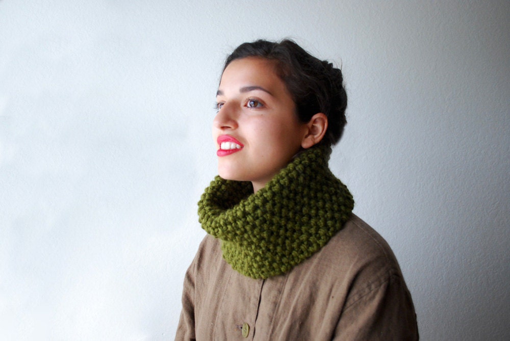 The Mini Cowl in Cilantro Wool Blend - MADE TO ORDER