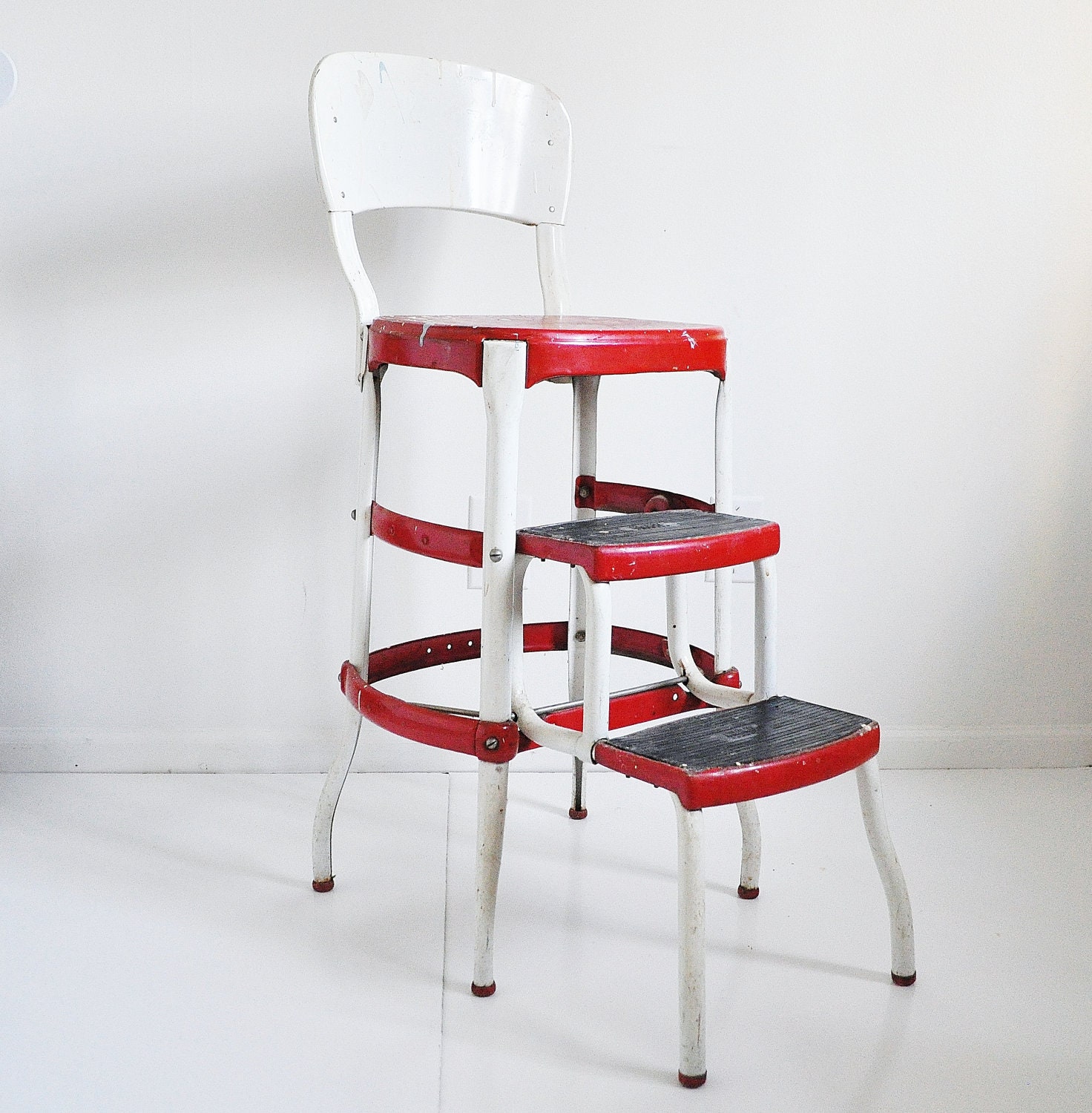 Red and White Paint-Splattered Cosco Stool - thewhitepepper