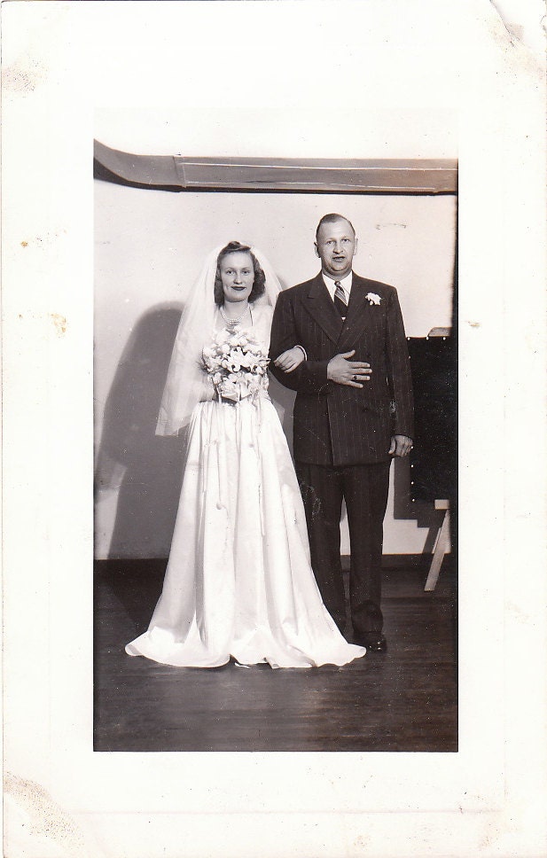 Very Nice Vintage Photo of  bride groom wedding