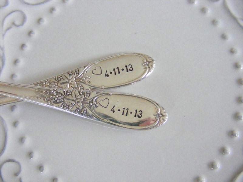 Wedding forks With date and Heart Stamp