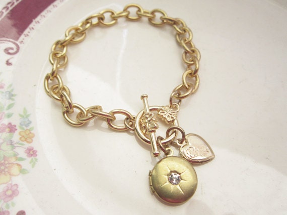 Locket Bracelet Heart Bracelet Vintage Gold Locket Chunky Chain - Mothers Day