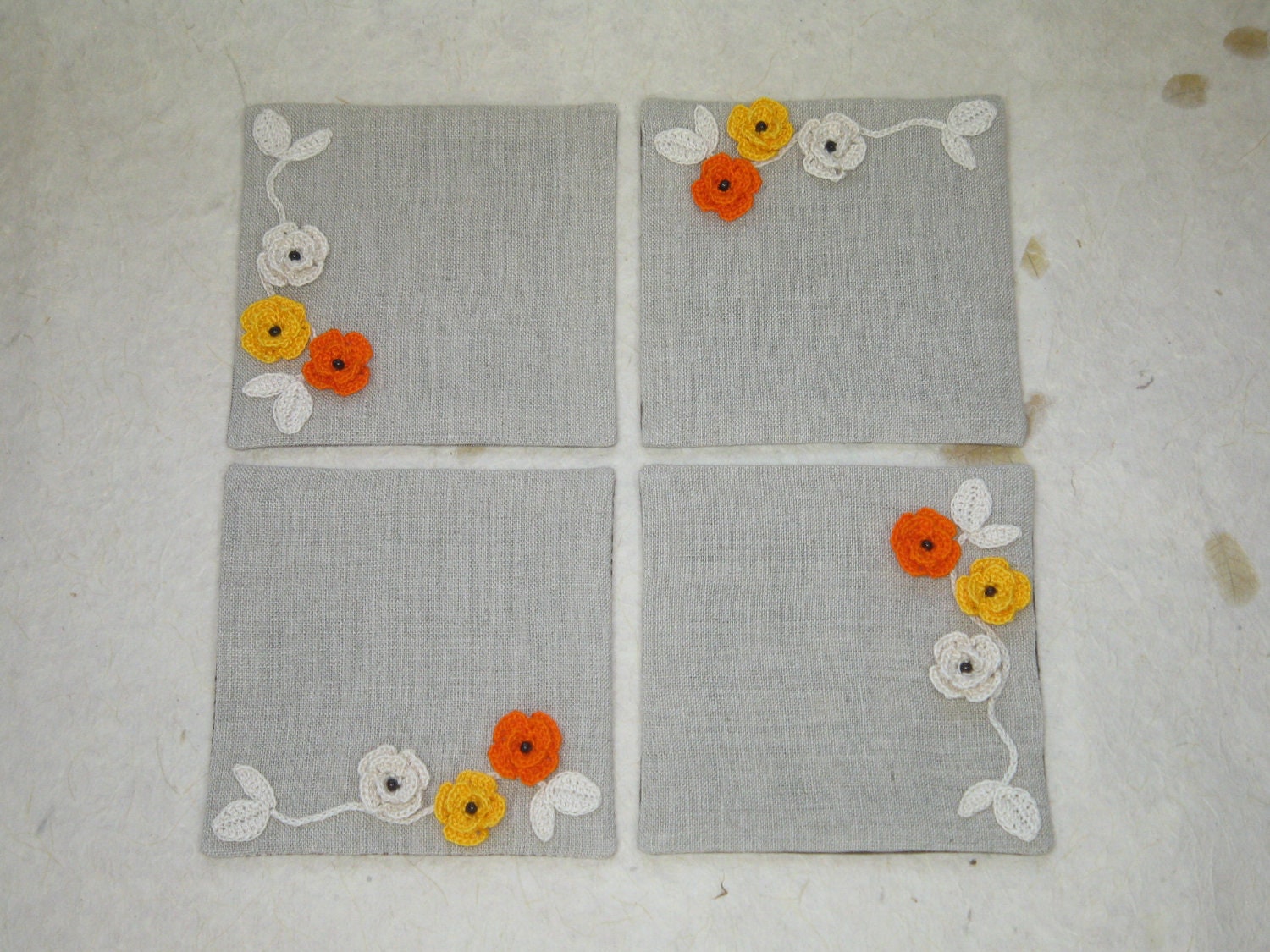 Linen & Cotton fabric coaster set : Autumn Vine