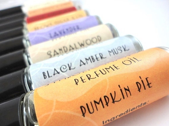 Pumpkin Pie Perfume Oil - Pumpkin, Nutmeg, Vanilla - Fall Favorite