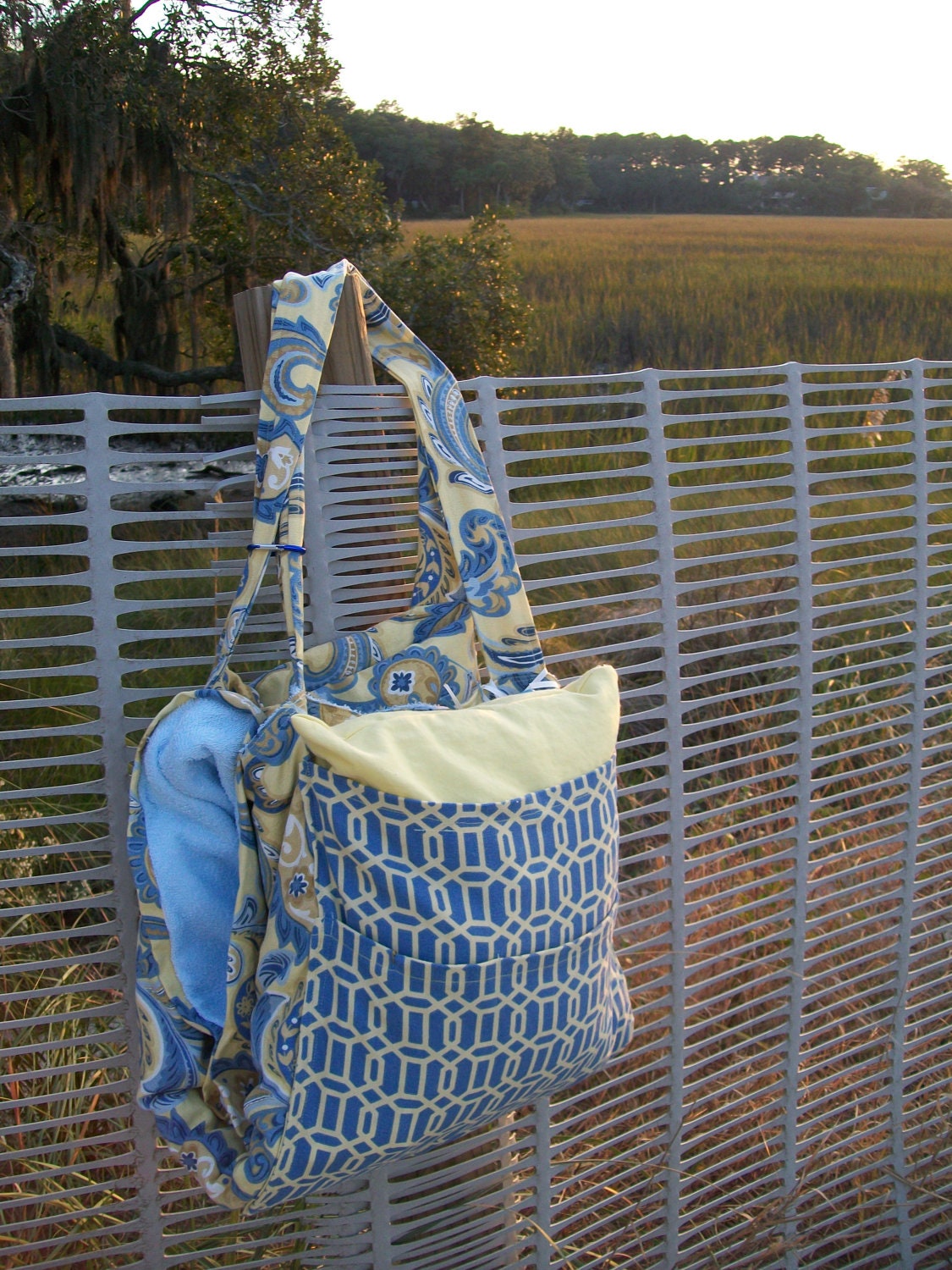 Rest-A-Shore Bag for fun in the sun will keep packing simple for the beach with this 3 in 1 beach mat, bag and pillow combo