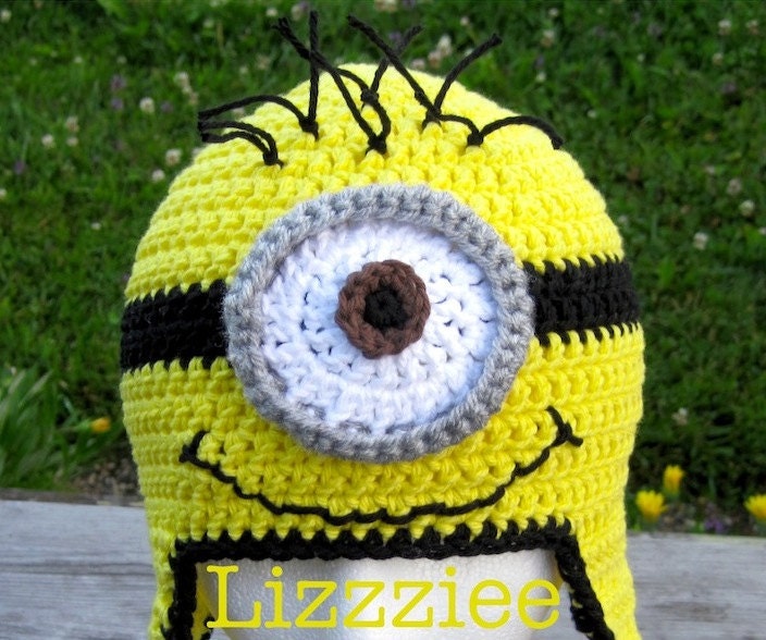 Minion hat crochet pattern - despicable me - Easy to make. Complete instructions for beanie, earflap, braids in 6 sizes
