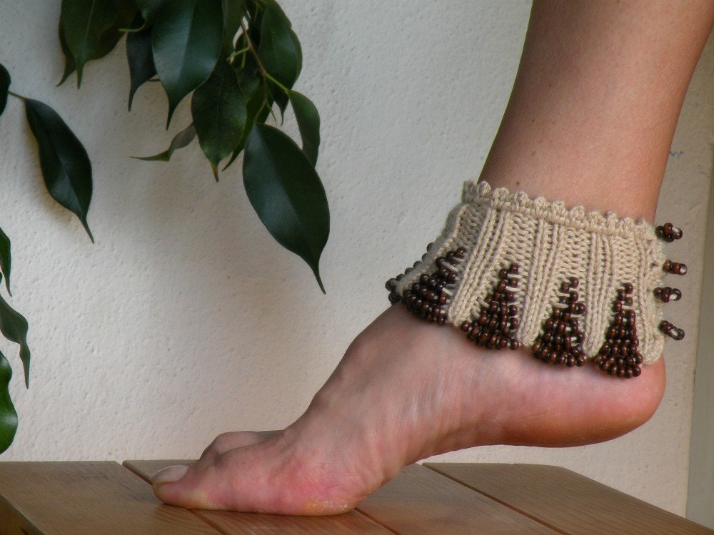 Hand Knit Beige Spats with Brown Wooden Beaded