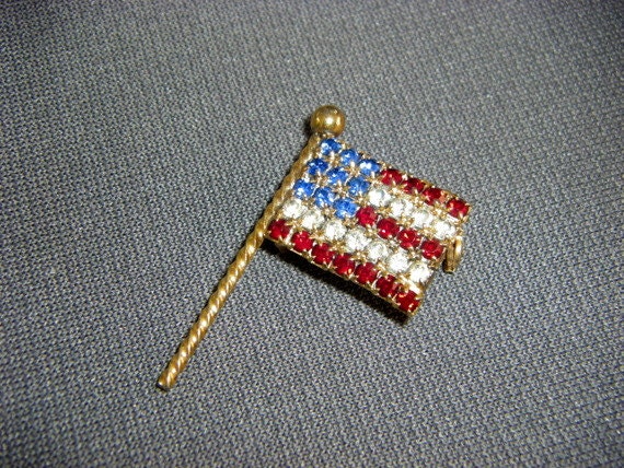 Vintage Crystal American Flag Brooch Pin