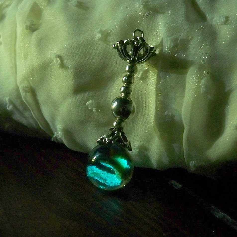 Glowing Crystal Ball Necklace - Magical Lampwork Glass Sphere That Glows in the Dark