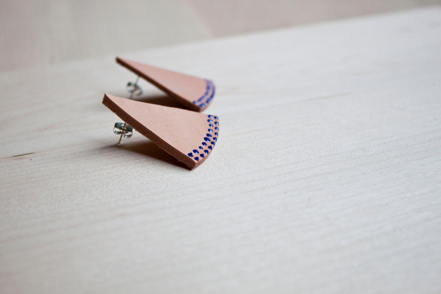 Triangle Dotted Tan and Royal Blue Leather Post Earrings by Cre8tivesoul