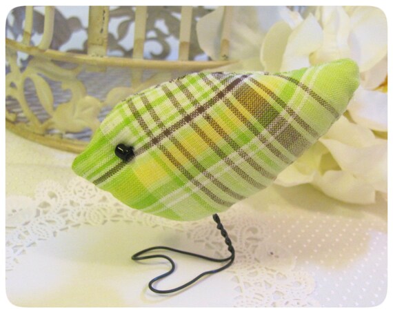 Small Spring Folk Art Bird  Sewing Pattern PDF, Tutorial