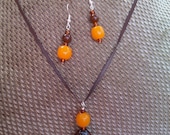 Pendant with Earrings - Orange and Brown