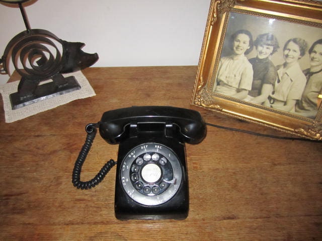 Vintage Rotary Dial Telephone