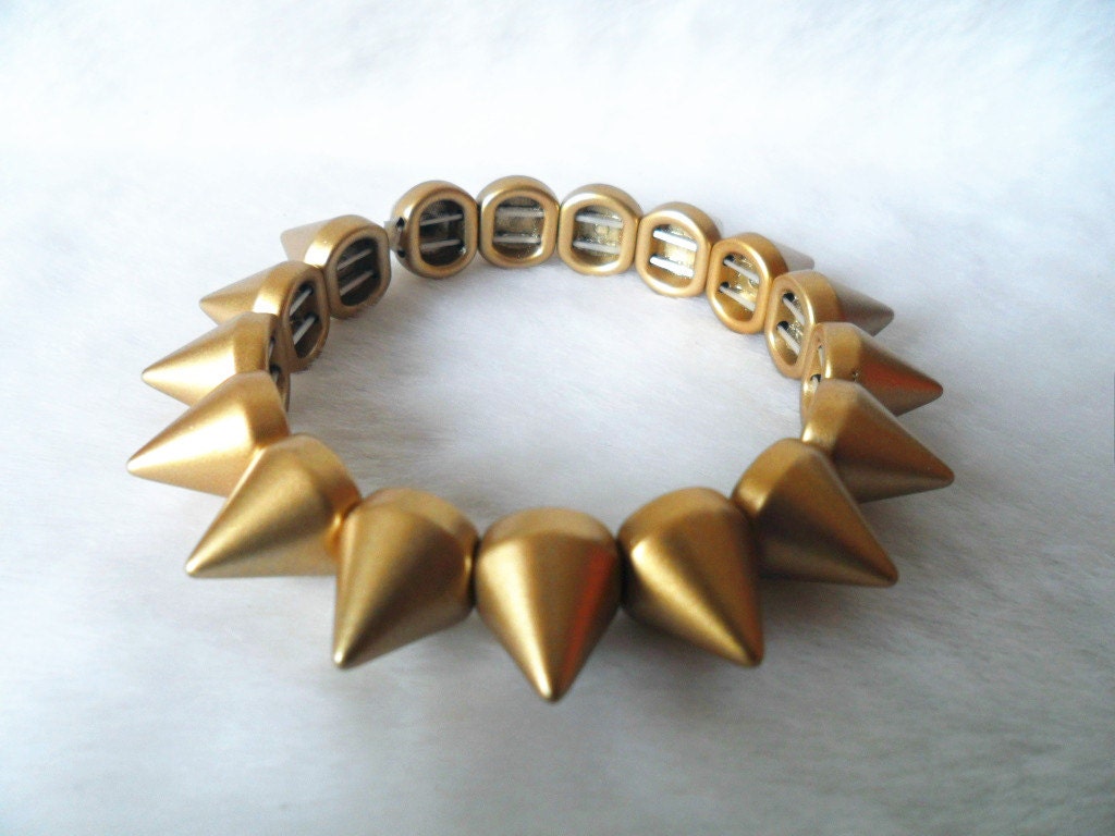 Spike Bracelet - Golden/Silvery/Bronze/Gun Black Plastic Metal Studs Spike Rivets Elastic Stretchy Bangle Bracelet Rock Punk