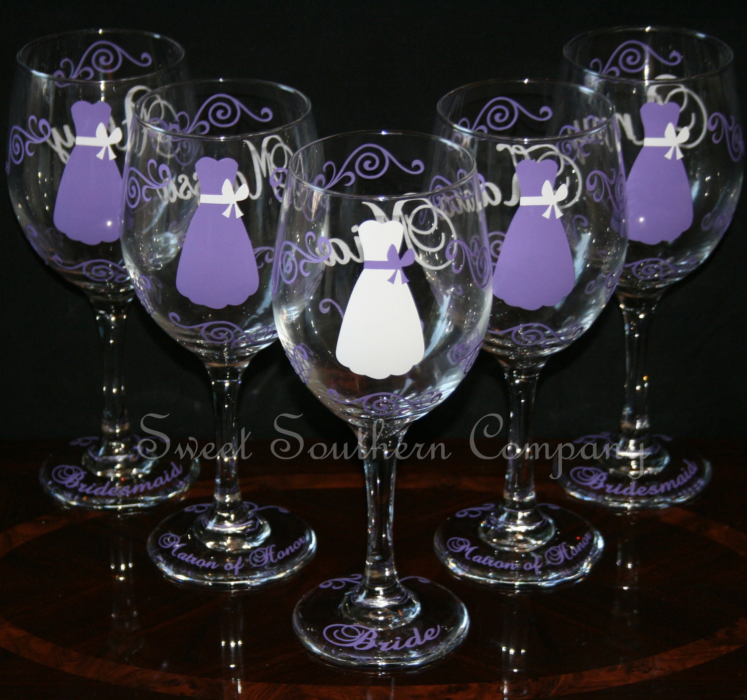 10 Personalized Bridesmaids Wine Glasses with Strapless Gown