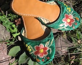 Clearance--Vintage Embroidered Slippers