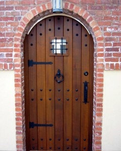 Old Ironworks Hardware - Flat Bar Fish Tail Door Grille - 10" X 12"