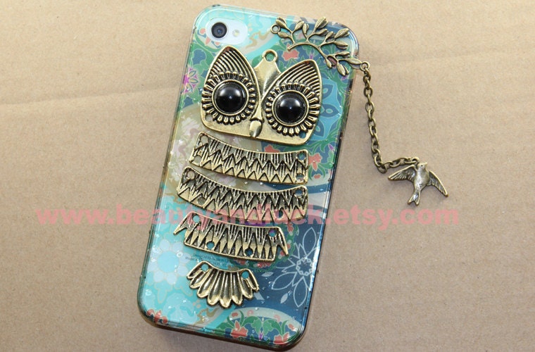 Cute Owl with branch charm, Teal iphone case,  Teal iphone Hard Case for iPhone 4 Case, iPhone 4s Case, iPhone 5 Case,samsung Galaxy S3 case