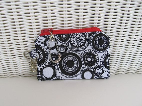 Coin Purse / Change Purse / Black & White Medallion Change Purse