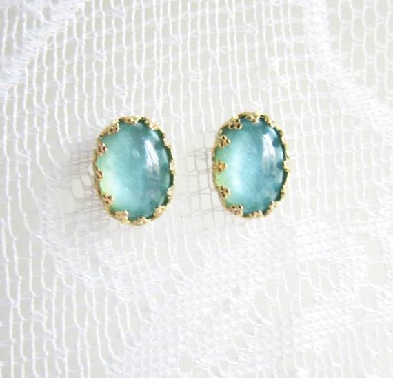 Light Blue Studs Baby Blue Earrings Stud Post Vintage Crown Setting Cabochon Dome Button Stud Earrings Robin Egg Blue Earrings