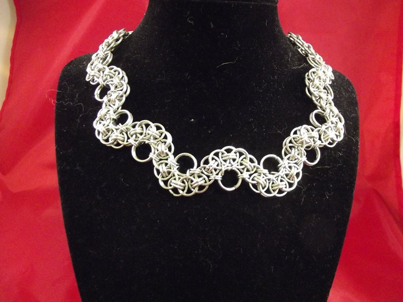 Wavy Helm Chainmaille Choker Necklace