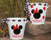 Minnie Mouse/Mickey Mouse Theme----Personalized Scalloped Pail
