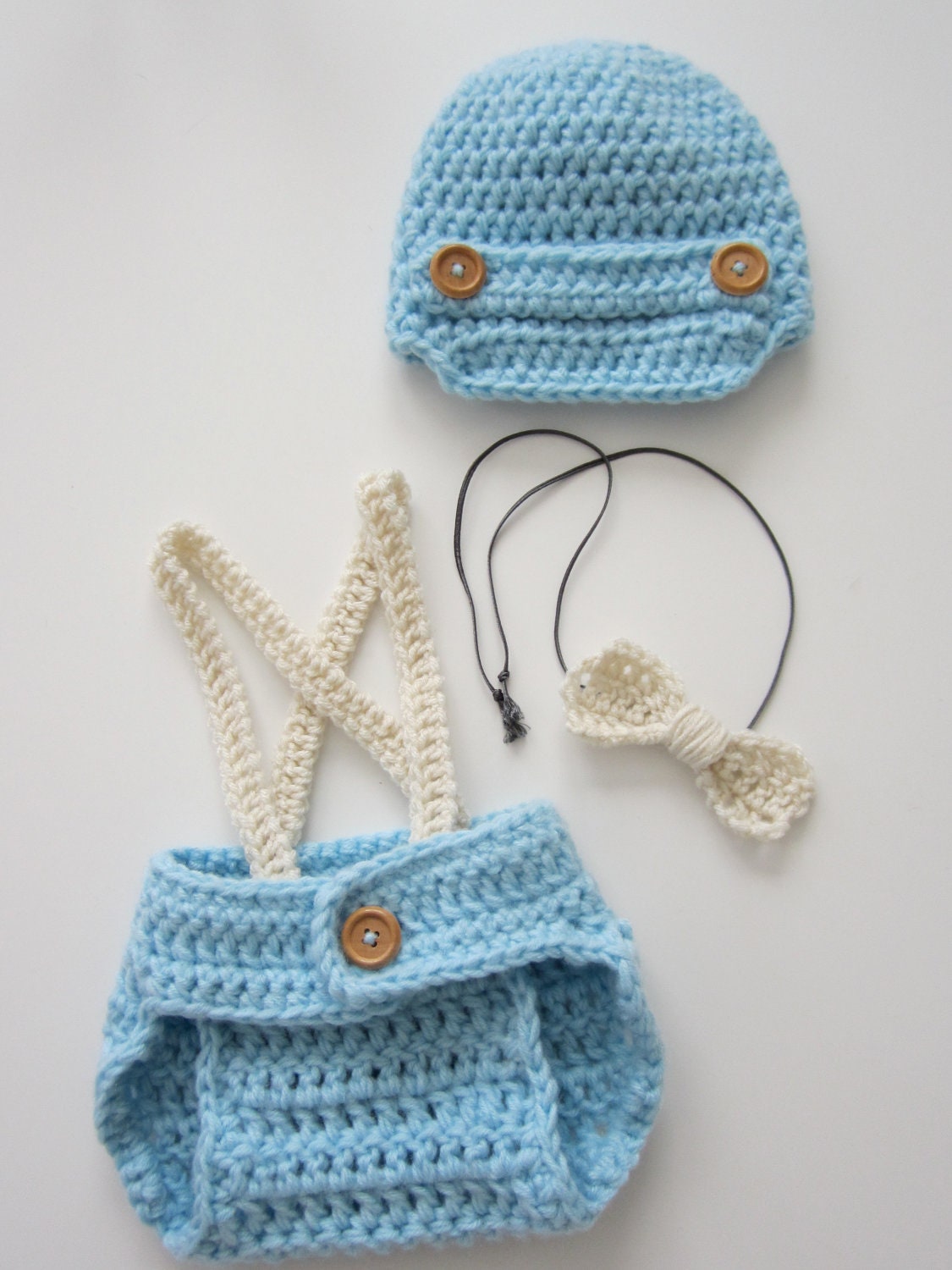 Crochet Newborn Baby Boy Photo Prop Set Light Blue Diaper Cover Newsboy Hat Cream Suspenders Bowtie