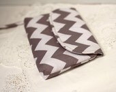 Grey white Chevron Clutch,Clutch Purse, Grey Wristlet
