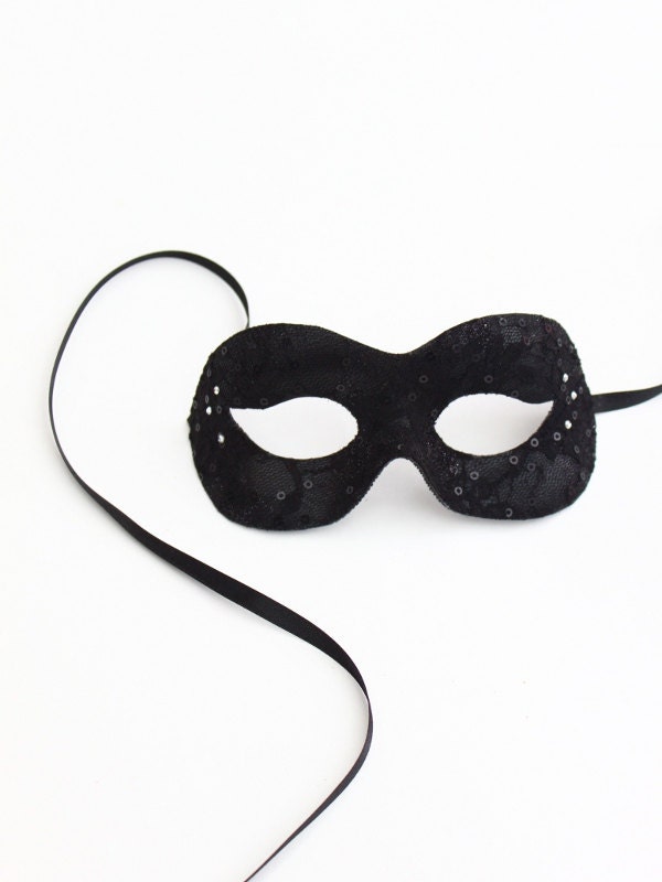 Black Cinderella Story Masquerade Lace Prom Mask, Crystals