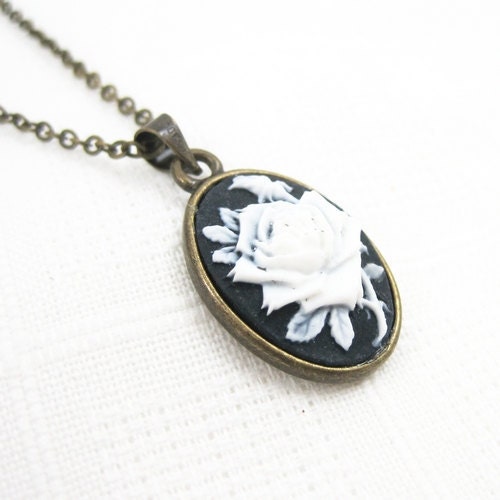 18inch handmade vintage brass bronze oval white rose black cameo pendant charm choker necklace 6350161