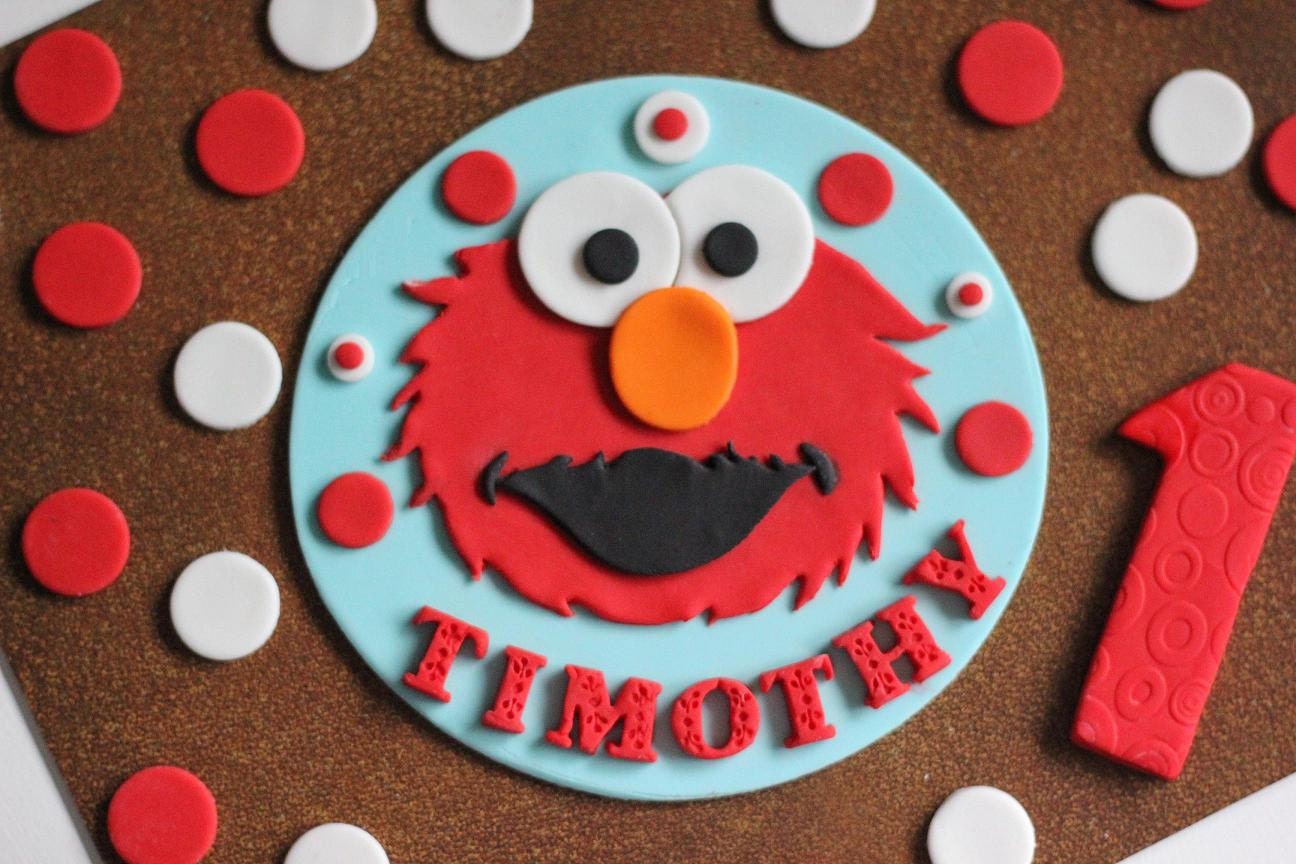 Over 27-Piece Cute Elmo Fondant Cake Topper Set