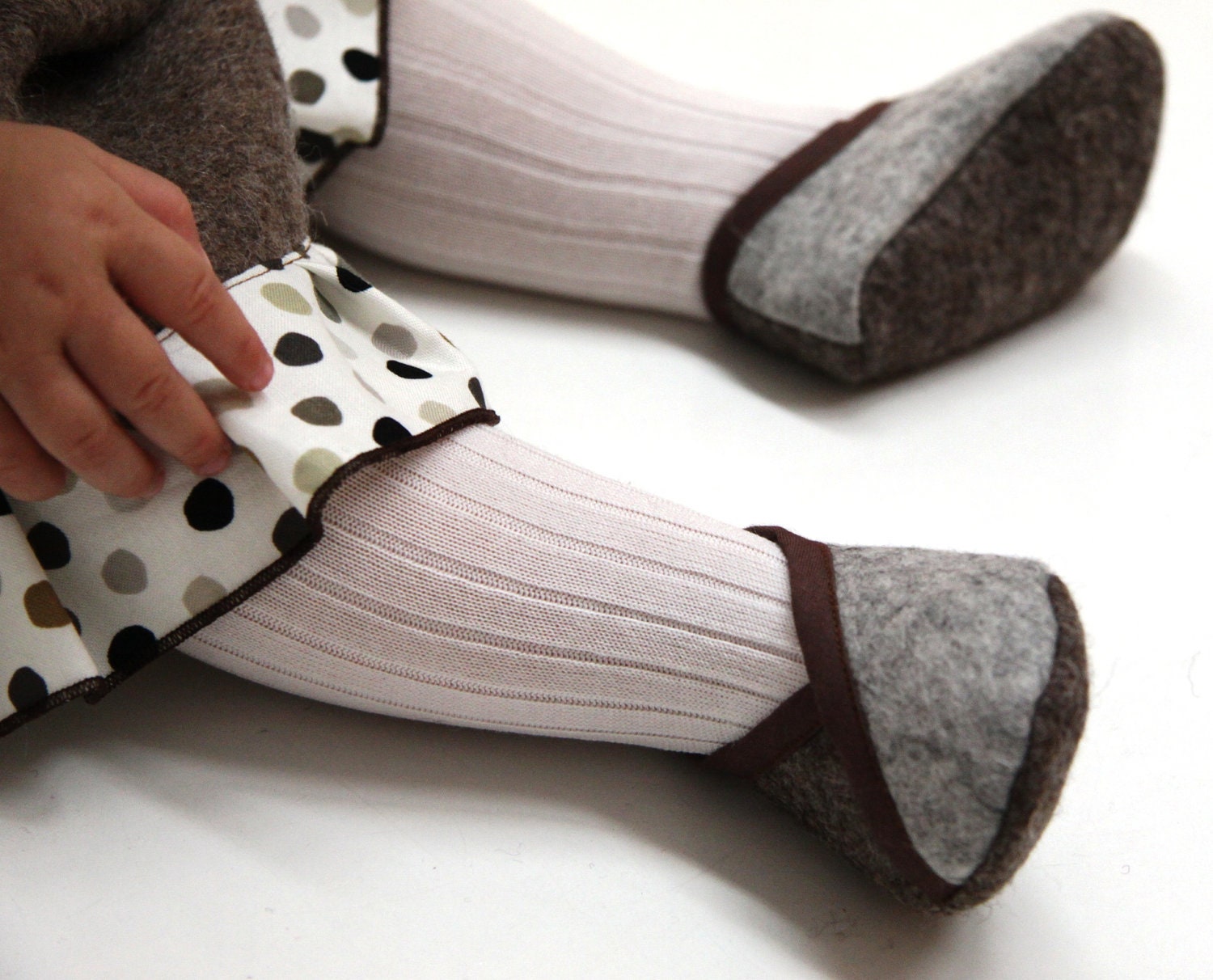 BABY FELT SHOES Boy and Girl - Newborn also available - Grey and Brown 100% Wool Felt Kimono style