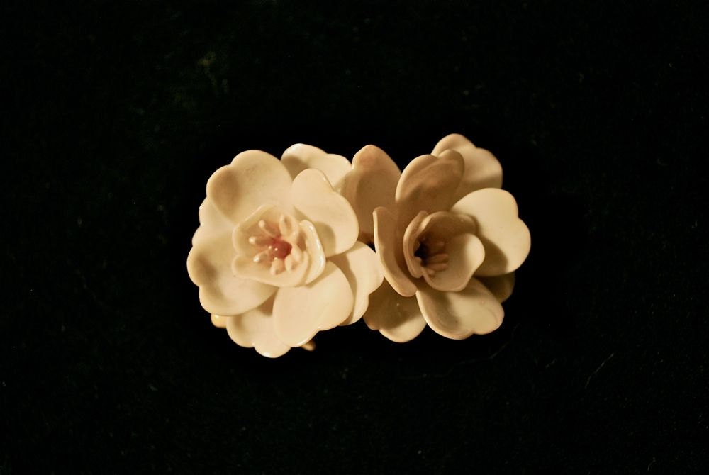 Vintage Celluloid Magnolia Brooch in Ivory