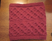 Raspberry Double Lattice Cable Cowl