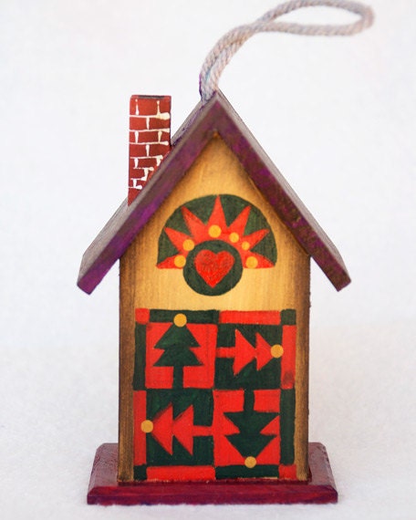 CHRISTMAS TREE BIRDHOUSE,  Rustic Hand Painted Design