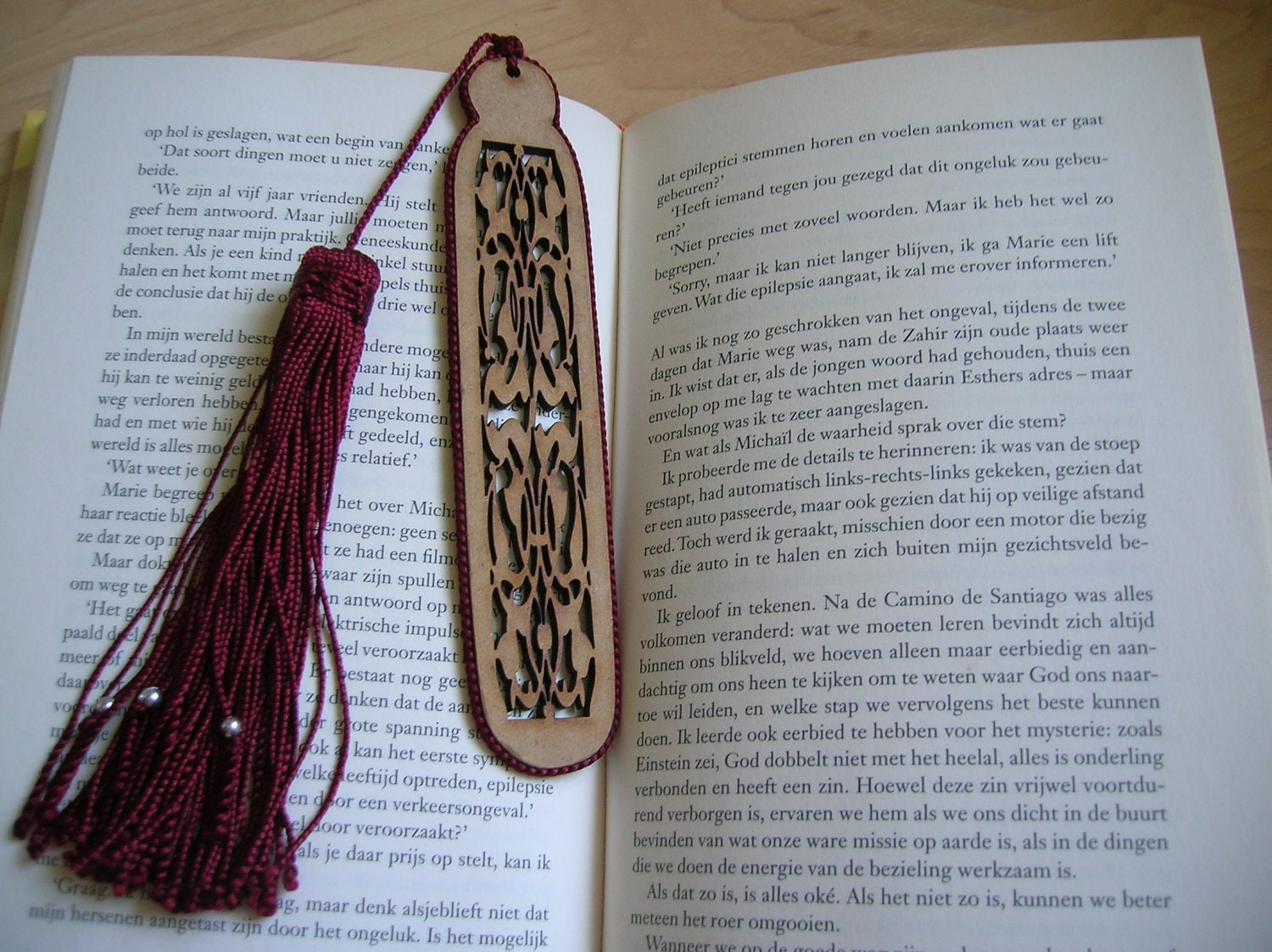 Bookmark,  Moroccan with art silk tassel and filigree wood cut