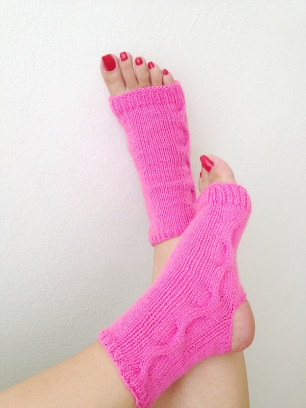 Pink flambe toeless yoga socks ,socks,pilates,flip flops,sandals,home slippers