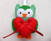 Felt Mint GREEN BABY OWL with love heart handmade hanging animal doll ornament decoration nursery party Valentines Christmas