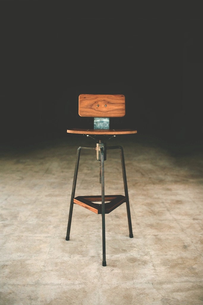 Tre stool, bar stool, desk stool, modern