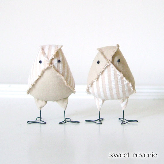 RUSH - Custom MINI Wedding Cake Topper Vintage Fabric Love Birds, Design Your Own, Customizable Wedding Color Bird Toppers - Made to Order - asweetreverie
