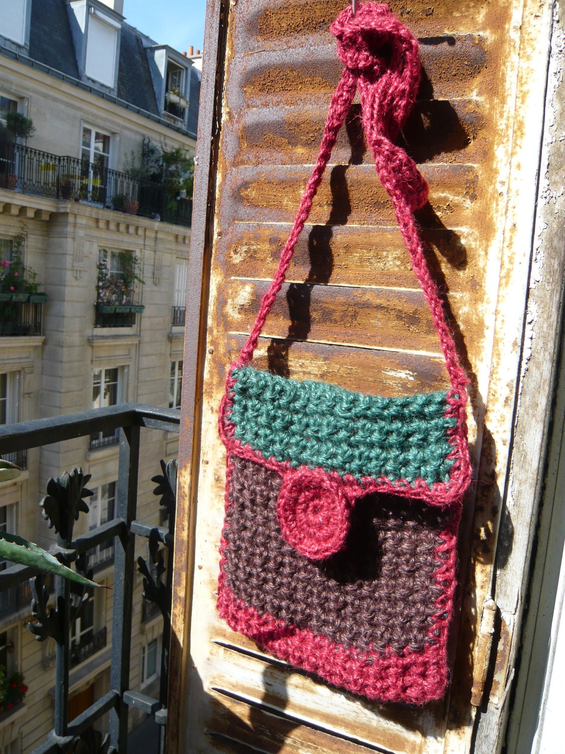 handmade crocheted jute twine bag,colourful,green,red,brown,autumn,fall colors