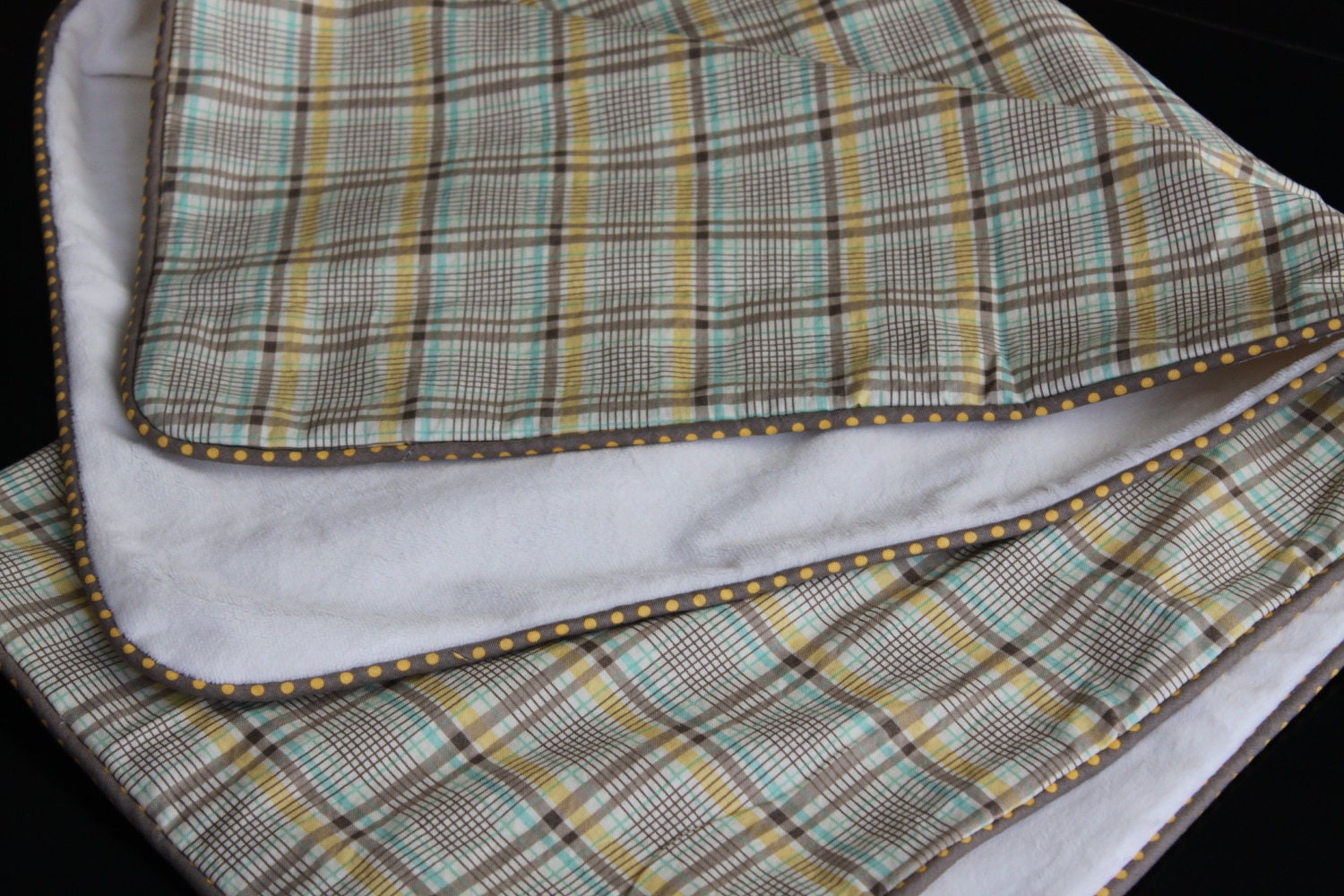 Plaid and Dot Blanket: READY FOR SHIPMENT