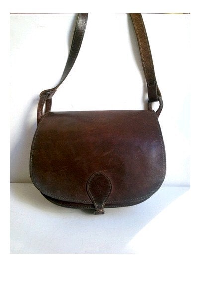 french vintage leather besace MESSENGER SATCHEL