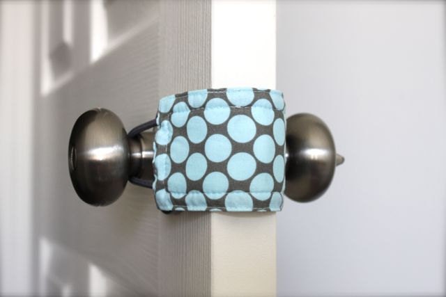 Latchy Catchy in Blue Dots (Patents Pending)