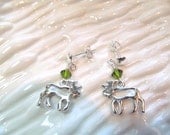 Charm earrings moose with olive green crystals