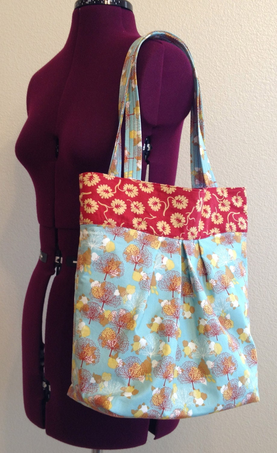 Tree Print Red and Blue Pleated Tote