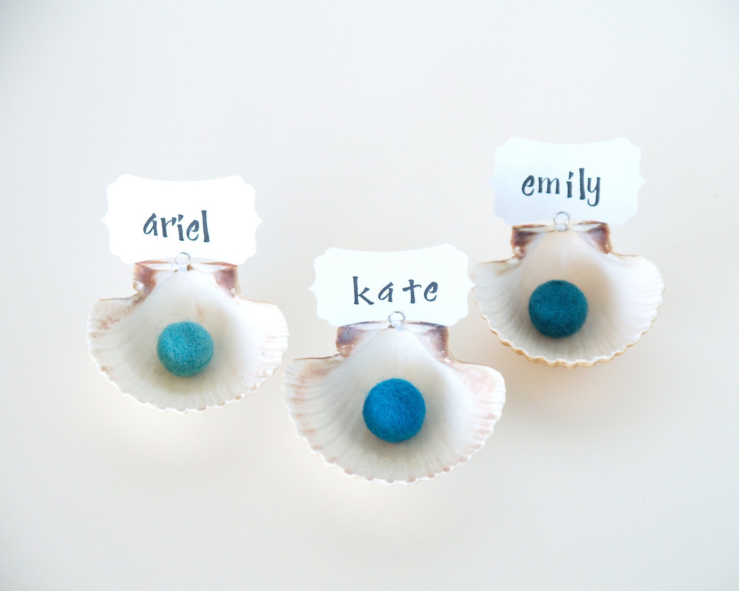 Shell Escort Cards, Beach Wedding Place Table Decorations, 10 Shell Seating holders Sea White blue Shabby Chic Favor Baby Shower